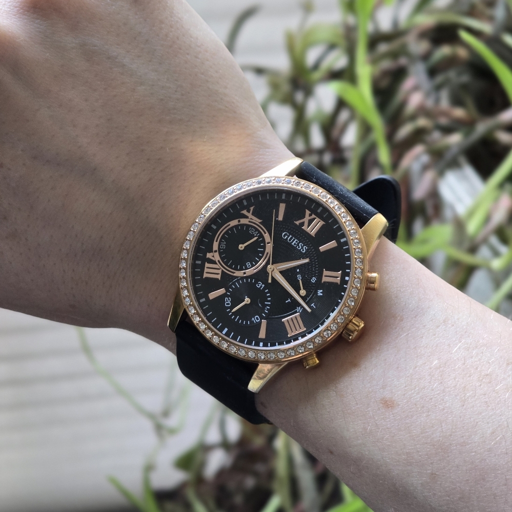 GUESS watch - Picture 4 of 6